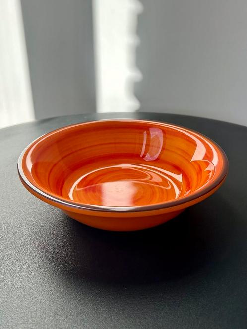 Oranje schaal van Mario Luca Giusti, Huis en Inrichting, Keuken | Servies, Nieuw, Ophalen of Verzenden
