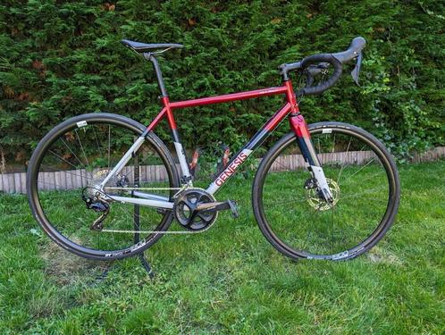 Genesis Equilibrium Disc steel road bike (size M), Fietsen en Brommers, Fietsen | Racefietsen, Zo goed als nieuw, Heren, Meer dan 20 versnellingen