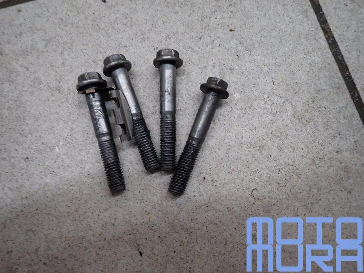 Remklauw bouten BMW S1000XR 2015 - 2019 K49 S 1000 XR M10 x, Motos, Pièces | BMW, Utilisé, Enlèvement ou Envoi