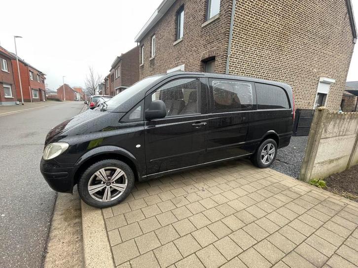 Mercedes vito 111 lichte vracht 6 zitplaatsen, Auto's, Bestelwagens en Lichte vracht, Particulier, Mercedes-Benz, Diesel, Euro 4