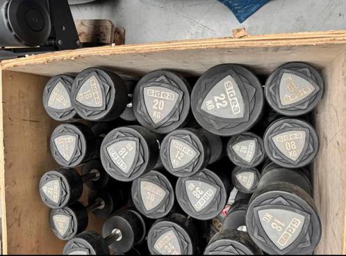 Sidea dumbells set in nette staat!!, Sport en Fitness, Fitnessmaterialen, Zo goed als nieuw, Ophalen of Verzenden