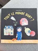 Boekje in het Frans: Tout le monde dort?, Ophalen of Verzenden, Gelezen