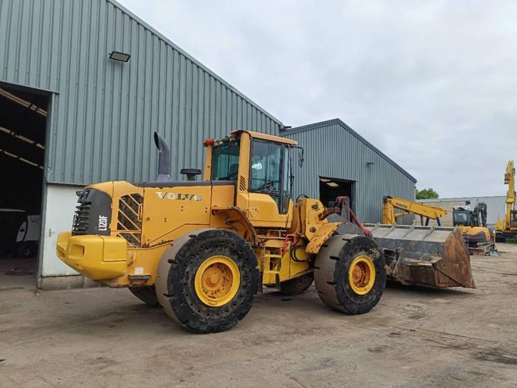 Volvo L 120 F Loader shovel wiellader (bj 2008), Zakelijke goederen, Machines en Bouw | Kranen en Graafmachines, Wiellader of Shovel