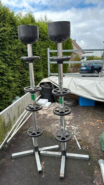 2 supports de jantes beschikbaar voor biedingen