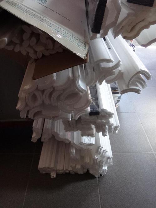 Plafondlijsten, Doe-het-zelf en Bouw, Plinten en Afwerking, Nieuw, Lijsten, Kunststof, 200 tot 250 cm, Ophalen