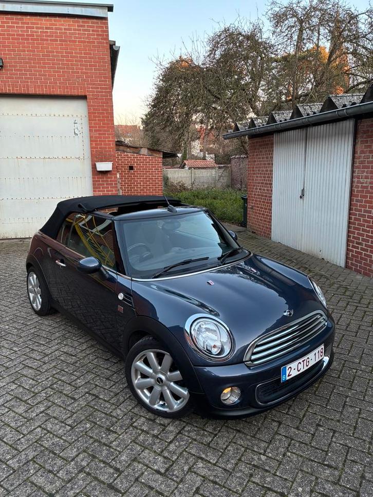 Prachtige Mini Cabrio One - Euro5 - Nav - Verwarmde zetels/…, Autos, Mini, Particulier, Cabrio, ABS, Airbags, Air conditionné