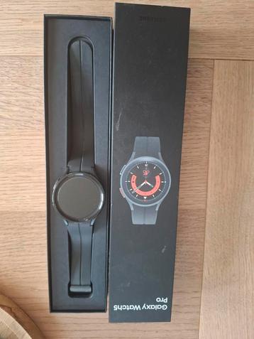 Samsung Galaxy Watch5 Pro beschikbaar voor biedingen