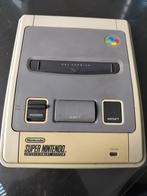 Console Super Nintendo Pal originale+ adaptateur+ 8 jeux, Games en Spelcomputers, Spelcomputers | Nintendo Super NES, Ophalen