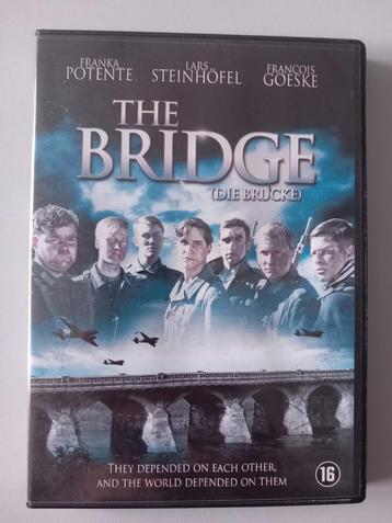 Dvd The Bridge/ Die Brucke (Duitse Oorlogsfilm) ZELDZAAM  disponible aux enchères