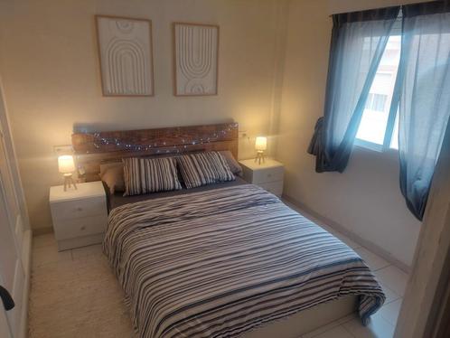 Location appartement a 500m de la méditerrané, Vakantie, Vakantiehuizen | Spanje, Costa Blanca, Appartement, Stad, Aan zee, In bos