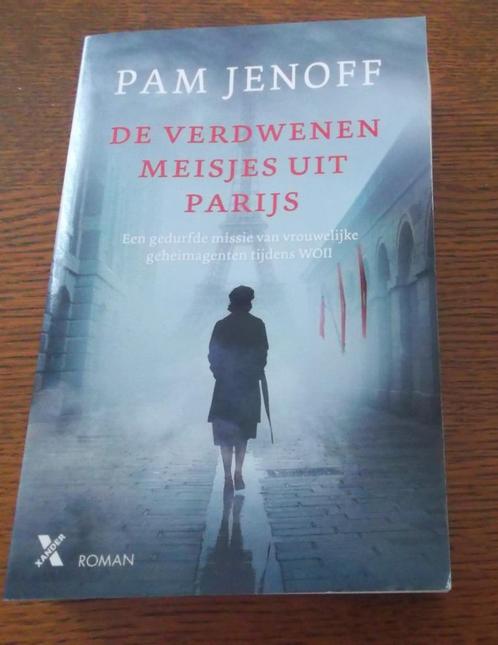 De verdwenen meisjes uit Parijs / Pam Jenoff, Livres, Romans, Comme neuf, Enlèvement ou Envoi