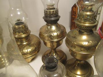 lot van 11 antieke petroleumlampen vr slechts 150 euro