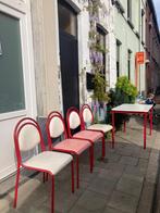 Set tafel + 4 stoelen, Ophalen