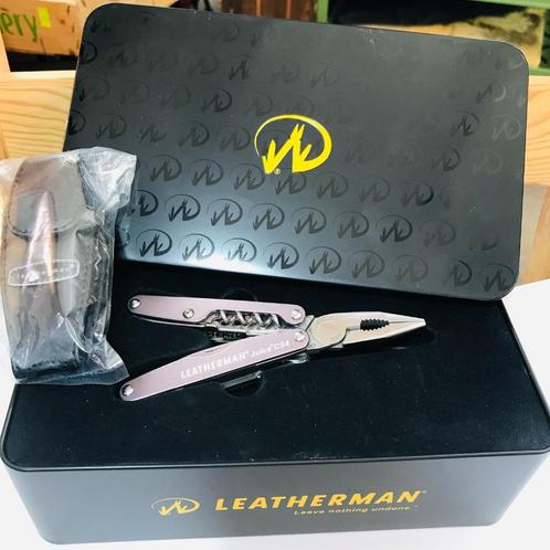 Leatherman Juice CS4 Gray New In Collectors Tin + SHEATH ,Ra, Caravans en Kamperen, Kampeergereedschap, Nieuw, Verzenden