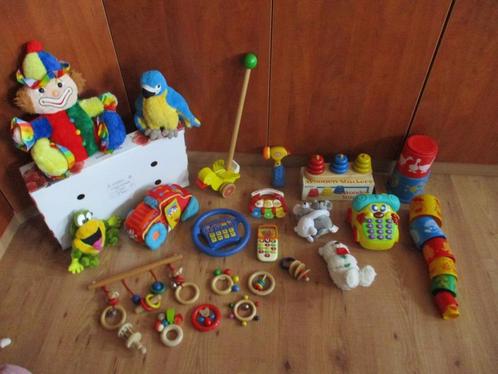 speelgoed lot duweend telefoon muzikale speeltjes ,v-tech, Kinderen en Baby's, Speelgoed | Educatief en Creatief, Gebruikt, Ontdekken