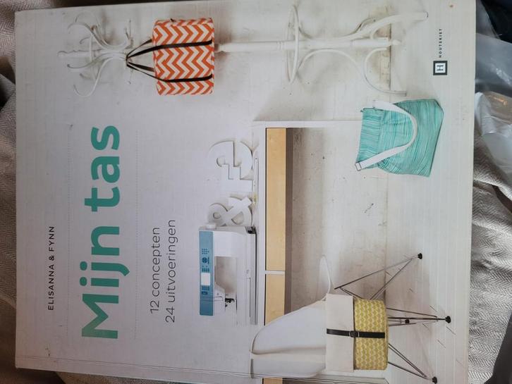 Elisanna - Mijn tas, Boeken, Hobby en Vrije tijd, Zo goed als nieuw, Ophalen