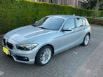 BMW 116d Sportline + attelage + 2 jeux de jantes (2016), Argent ou Gris, Achat, Euro 6, Boîte manuelle