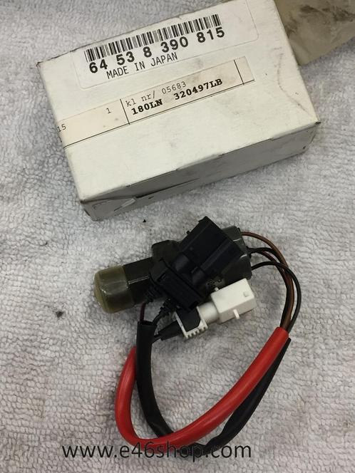 Veiligheidsdruk schakelaar BMW E36 E31 oe 64538390815 NIEUW, Auto-onderdelen, Dashboard en Schakelaars, BMW, Nieuw, Ophalen of Verzenden