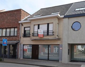 Opbrengsteigendom te koop in Assenede, 5 slpks beschikbaar voor biedingen