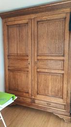Hoge antieke massief houten kast, Antiek en Kunst, Ophalen