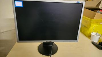 Samsung monitor 22" 2243BW MY22WS (55cm) beschikbaar voor biedingen