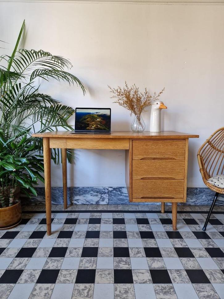 Vintage midcentury bureau | werkplek | retro, Huis en Inrichting, Bureaus, Gebruikt, Bureau, Ophalen