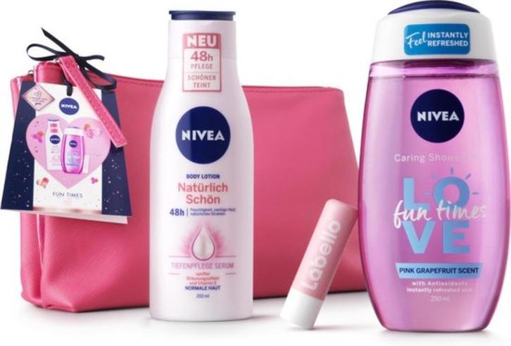 NIVEA Fun Times Geschenkset Vrouwen - Cadeaupakket NIEUW, Handtassen en Accessoires, Uiterlijk | Lichaamsverzorging, Nieuw, Ophalen of Verzenden