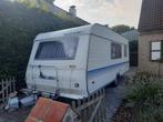 Caravan Adria 542 PK 5/6 personen, prima staat met mover, Ringverwarming, Dwars-stapelbed, 7 tot 8 meter, Treinzit