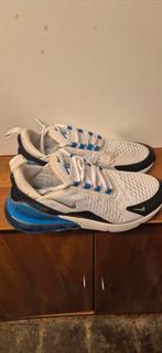 Nike, Enlèvement, Porté