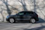 Volkswagen Tiguan 1.5 TSI 150 pk DSG TREKHAAK ACC PDC CAMERA, Auto's, Volkswagen, 1498 cc, 4 cilinders, 0 kg, Bedrijf