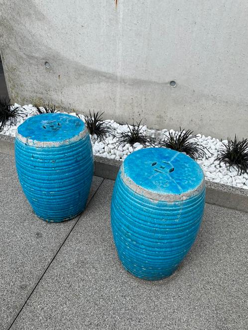 stenen bijzettafels in-/outdoor - turquoise, Tuin en Terras, Tuintafels, Zo goed als nieuw, Rond, Overige materialen, Ophalen