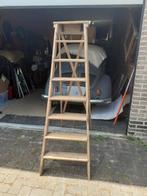 Houten ladder met platte treden, Ophalen, Zo goed als nieuw, Ladder