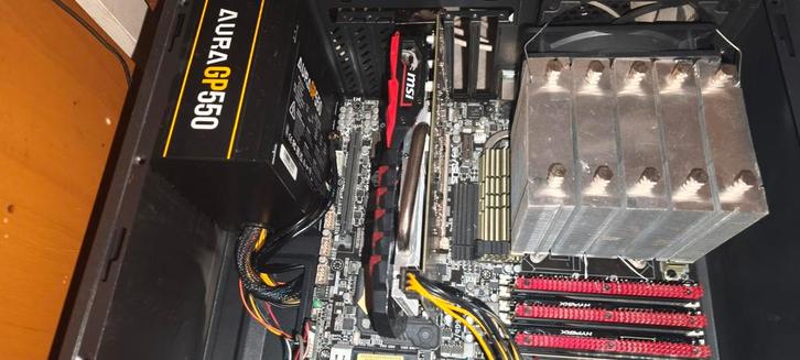 Krachtige game pc mid-high amper gebruikt, Computers en Software, Desktop Pc's, Zo goed als nieuw, SSD, Met monitor, Gaming, Ophalen of Verzenden