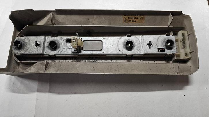 Achterlicht kap fitting -/- mist BMW 3 serie E30 type 136882, Auto-onderdelen, Verlichting, BMW, Gebruikt, Herkomst onderdeel bekend