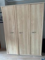 kleerkast 3 deurs, Huis en Inrichting, Kasten | Kleerkasten, Ophalen, Gebruikt, 100 tot 150 cm, Met hangruimte