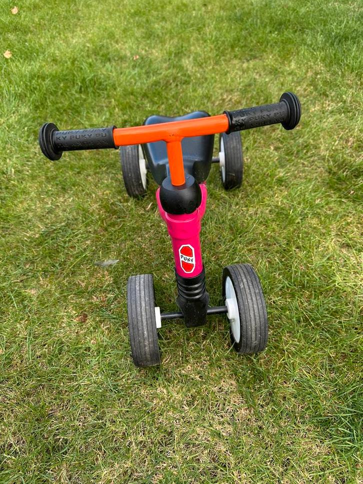 Puky Wutsch loopfiets (twee stuks beschikbaar), Fietsen en Brommers, Fietsen | Driewielers, Zo goed als nieuw, Ophalen