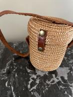 Vichy glaasje/bekertje met etui van +_ 1965, Enlèvement ou Envoi, Comme neuf