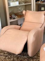 Bergere/ relax en draait rond, Huis en Inrichting, Fauteuils, Ophalen, Nieuw, Stof