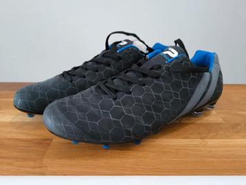 Chaussures de football neuve / Patrick Taille 46