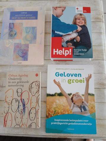 KDG boeken 2e jaar lager onderwijs beschikbaar voor biedingen