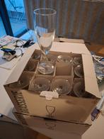 Servies (66 glazen en kopjes), Huis en Inrichting, Keuken | Servies, Ophalen, Zo goed als nieuw, Glas, Glas of Glazen