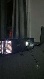 Acer-projector van 138 WH, Audio, Tv en Foto, Beamers, Zo goed als nieuw
