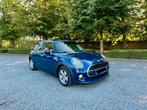 Mini cooper d 1.5 diesel 2018 zeer proper, Auto's, 75 kW, Blauw, Leder, Bedrijf