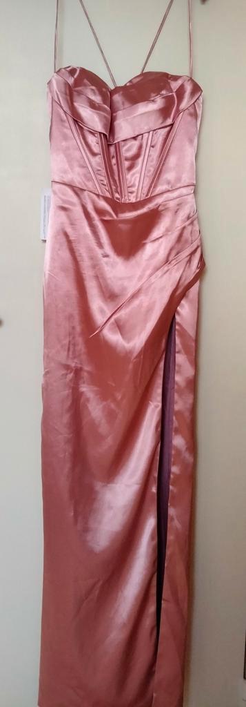 Robe de soirée Rose avec fente- T36- neuve