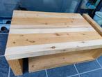 Zelfgemaakt massieve salontafel in ruw hout, Ophalen, Zo goed als nieuw