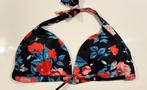 Zwarte bikinitop met bloemen, Vêtements | Femmes, Vêtements de Bain & Maillots de Bain, Enlèvement ou Envoi, Comme neuf, SHEIN