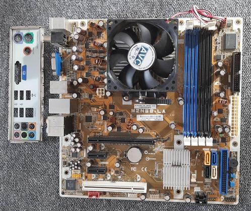 MICRO ATX-moederbord - ASUS M2N68-LA - AM2+, Computers en Software, Moederborden, Gebruikt, AMD, DDR2, Ophalen of Verzenden