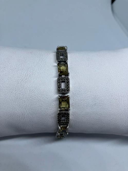 Zilveren armband met kleurveranderende Zultaniet, Bijoux, Sacs & Beauté, Bracelets, Neuf, Argent, Rouge, Avec pierre précieuse