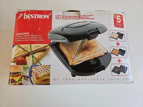 Snackmaker 3 in 1, Elektronische apparatuur, Wafelijzers, Zo goed als nieuw, Ophalen of Verzenden