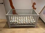 Babybed quax grijs 60x120, Kinderen en Baby's, Babywiegjes en Ledikanten, Gebruikt, Ophalen